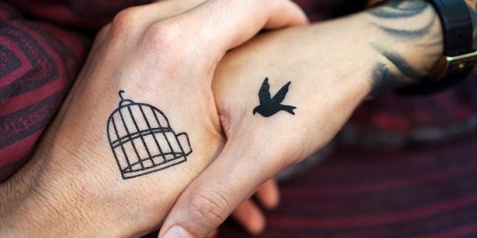 Romantisk tatoveringsdesign til par