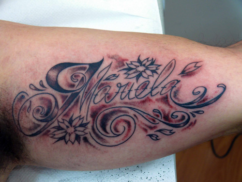 Tetoválás betűk név design a kezét