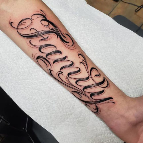 A legjobb betűs tetoválásminták 4