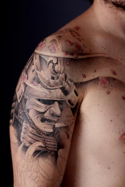 Szamuráj arc tetoválás tervezés