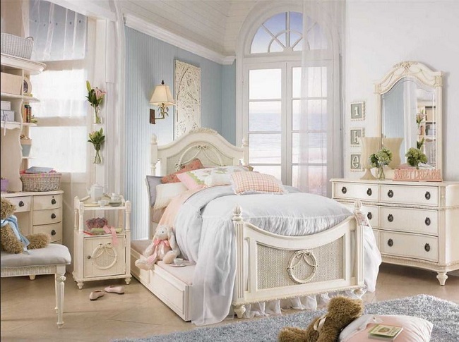 Shabby Chic Girl Bedroom Ideas