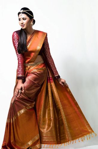 A tamil stílusú Nalli Saree