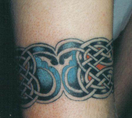 Kelta karszalag tetoválás minták