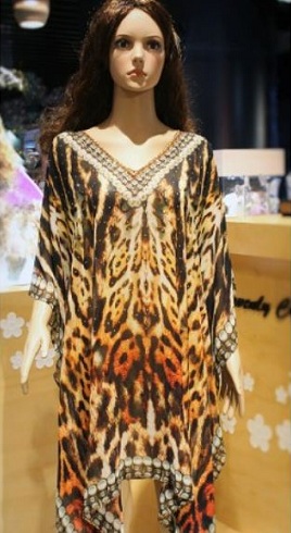 Kaftan strandkjole med leopardprint