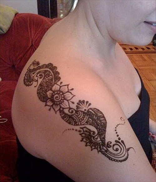 Arabisk arm Mehandi Design
