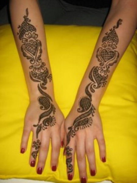 Egyszerű kar Mehndi Design