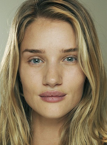 Rosie Huntington Whiteley uden makeup