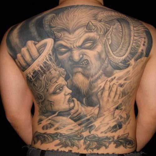 Pusztító Ördög Tetoválások Háton Férfiaknak