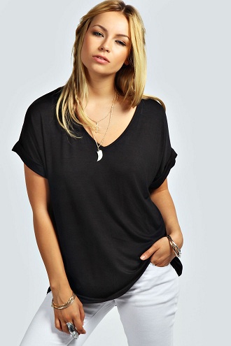 Oversized T -shirt med V -hals