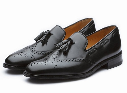 Wingtip sorte loafers