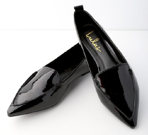 Sortspidsede loafers