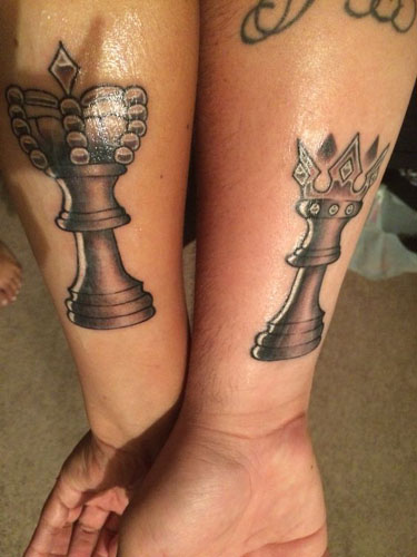 Király és királynő tetoválás a legjobb pároknak 9