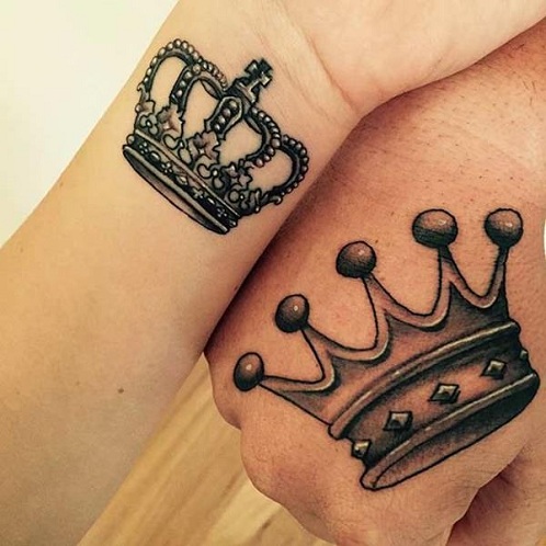 király és királyné korona tetoválás