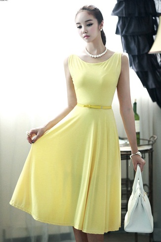 One-piece gul kjole