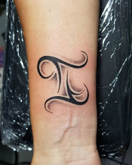 Bedste Gemini Tattoo Designs 1