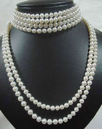 A White Pearl Choker nyaklánc