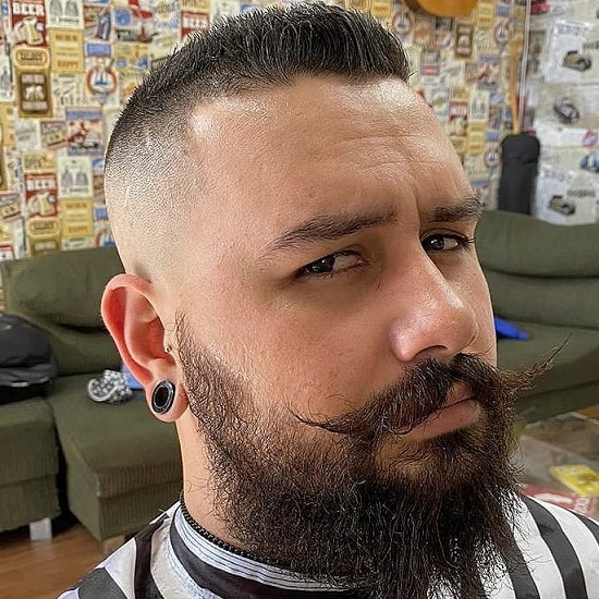 A legjobb frizurák kopaszodó férfiaknak