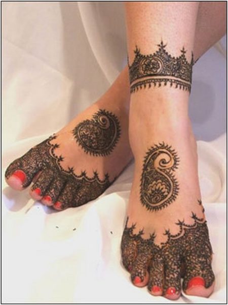 Marwari Mehndi -designs til ben