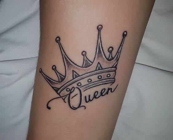Crown Tattoo Designs 6