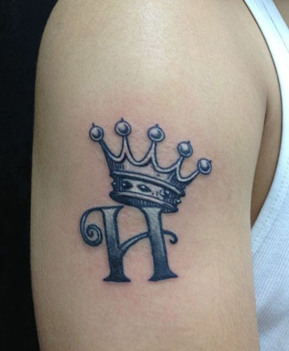 Crown Tattoo Designs 9
