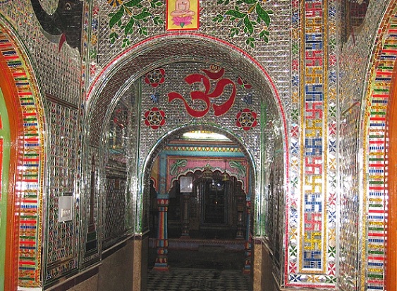 kanch-mandir_indore-turista-helyek