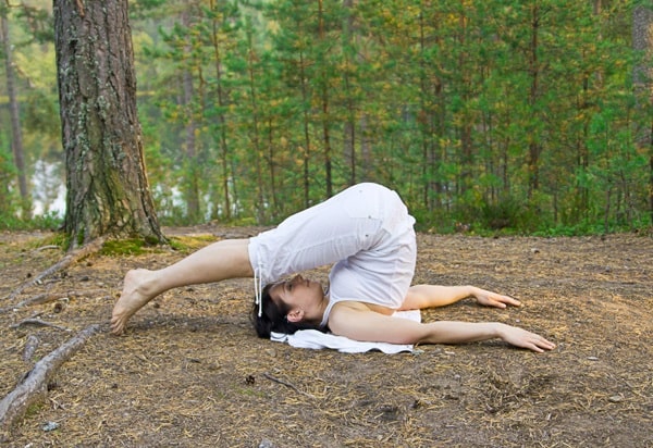 Halasana jóga a cukorbetegségért