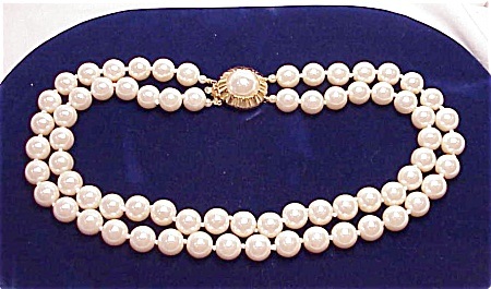 Double Strand Pearl Choker