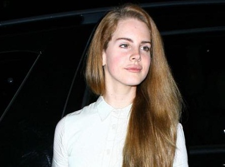 Lana Del Ray uden makeup 4