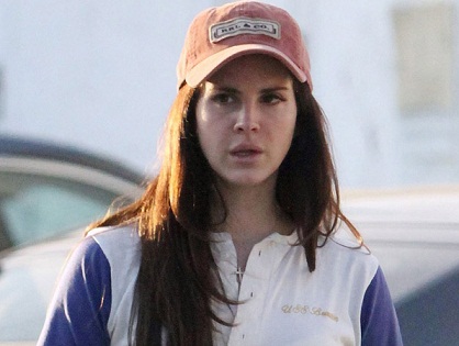 Lana Del Ray smink nélkül 8