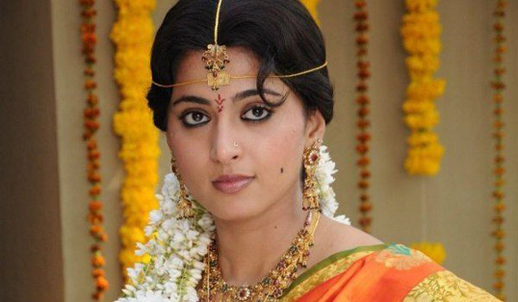 Telugu brude makeup