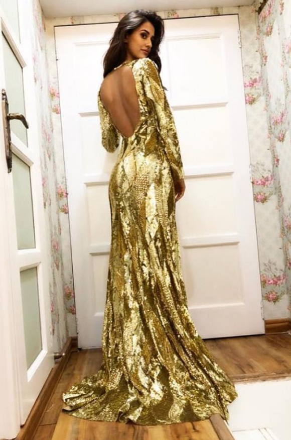 Disha Patani Gyönyörű Ruhában