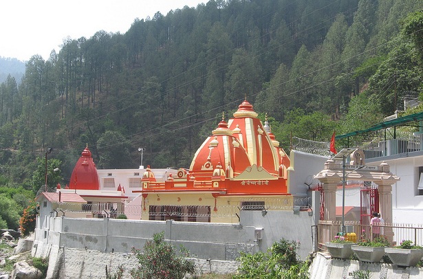 kainchi-dham_nainital-turist-steder