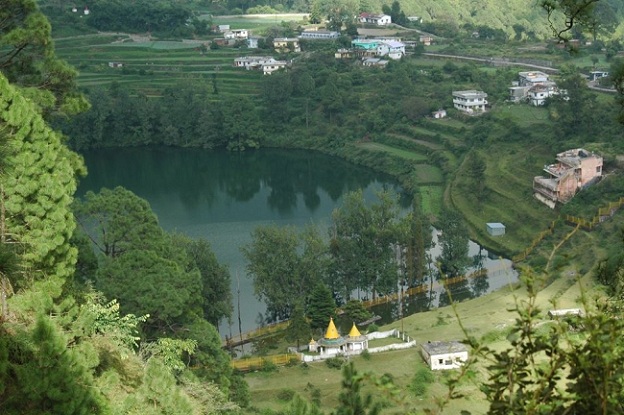 ranikhet_nainital-turist-steder