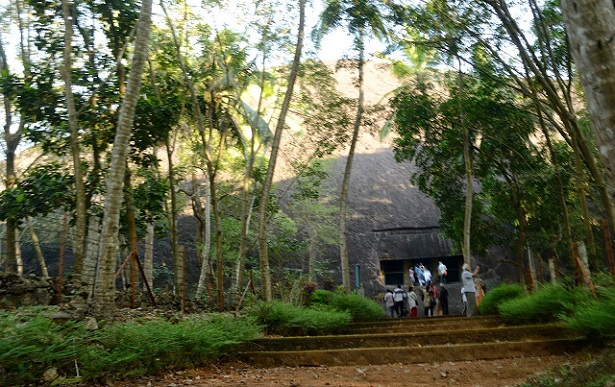 thirunanthikarai-hule-tempel_kanyakumari-turist-steder