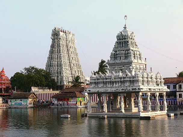 suchindram-temple_kanyakumari-turist-steder