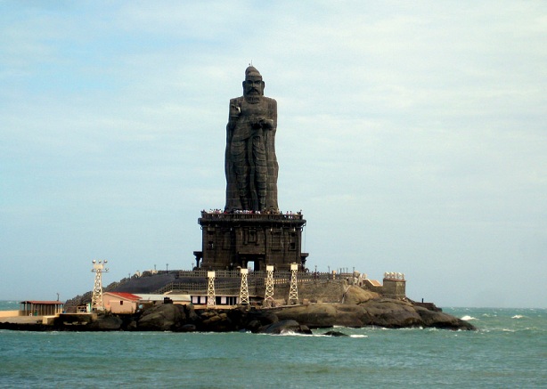 thiruvalluvar-szobor_kanyakumari-turista-helyek