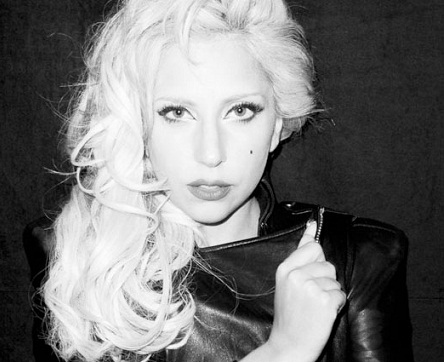 Lady Gaga uden makeup 15