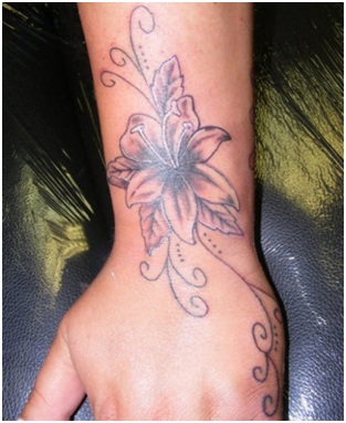 Virágos tetoválásminták gyerekeknek