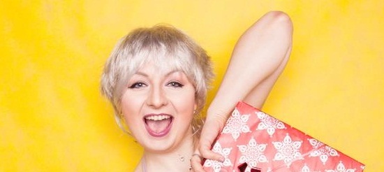 Pixie Cut kövér vagy pufók kerek arcokhoz