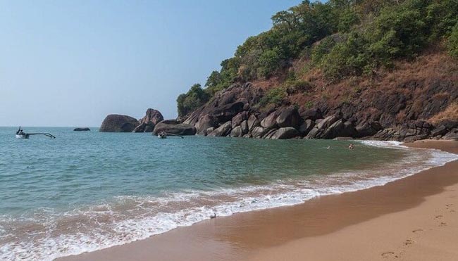 Sommerfuglestrand i Goa til bryllupsrejse