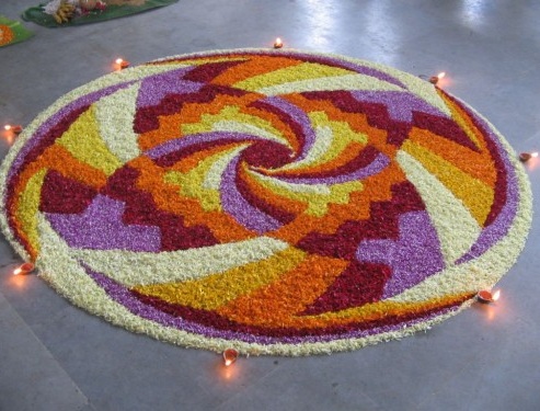 Forskellige kronblade af blomster og Diyas Rangoli