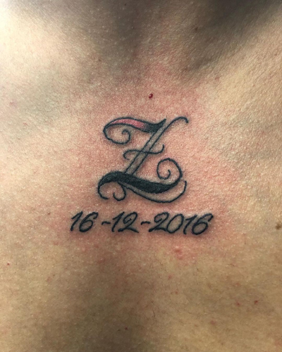 Emlékezetes Z betű tetoválás