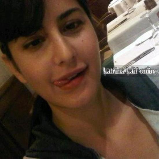 Katrina Kaif Uden Makeup 13