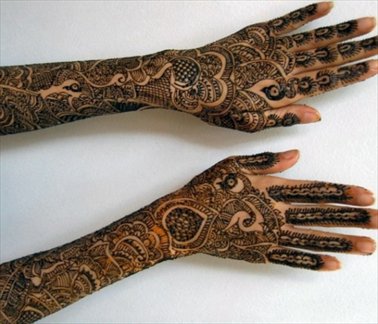 Påfugl Punjabi Mehndi designs til hænder