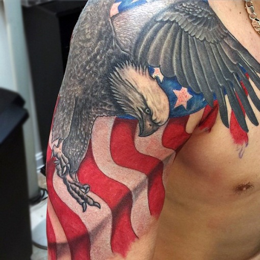 Harci sas ujjú tetoválás tervezés