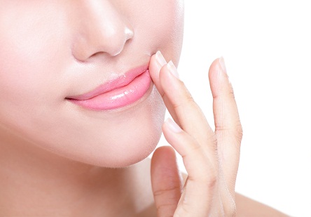 Påfør Natural Lip Moisturizers