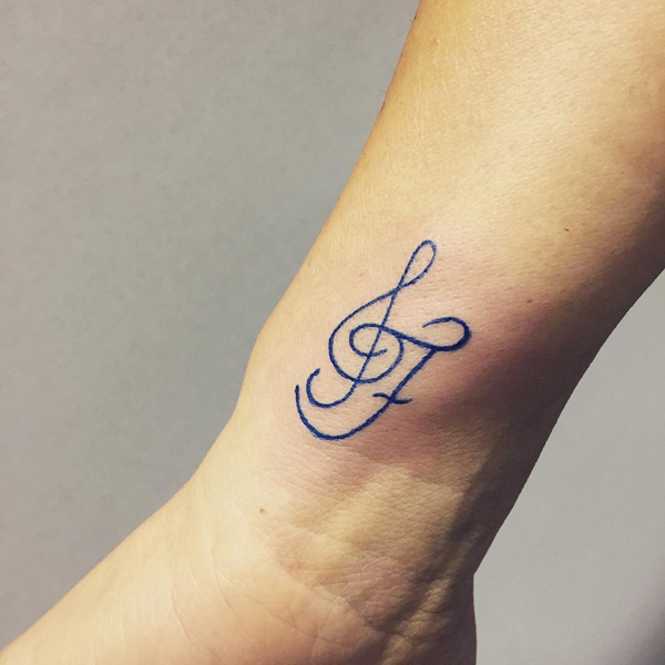 Musikalsk F tatoveringsdesign