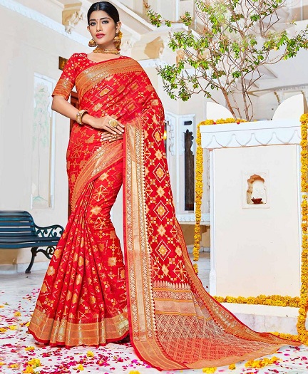 Piros selyem Saree