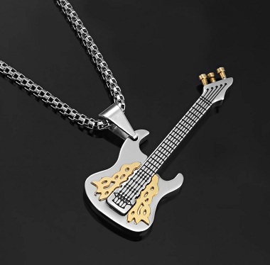 fantastisk-rock-and-roll-guitar-vedhæng-sølv-kæde-7