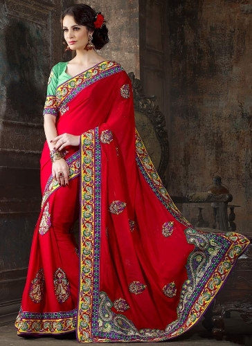 Majestætisk Red Crepe Wedding Saree